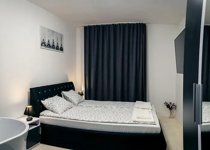 Puespoek Flat Сегед